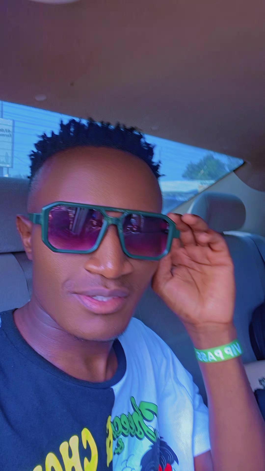 @DOLLY JOURNEY➡️🚶♂️🏍🌅🇰🇪