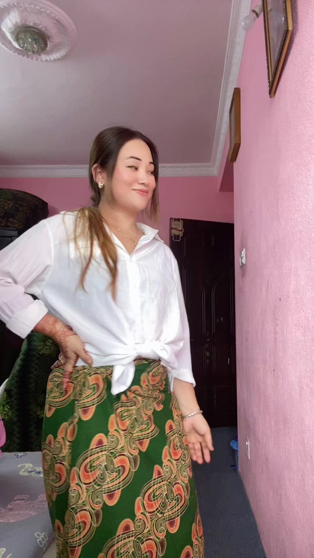 @emmarana8812