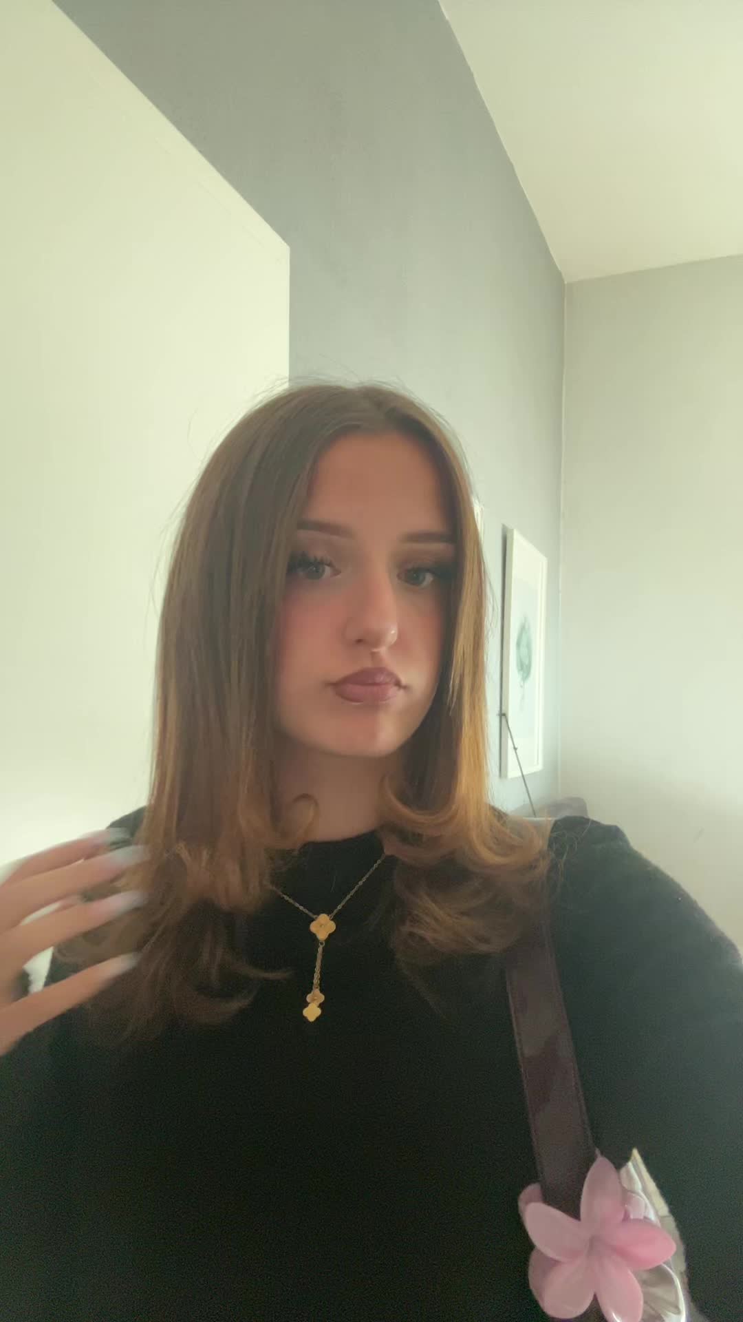 @👸🏽
