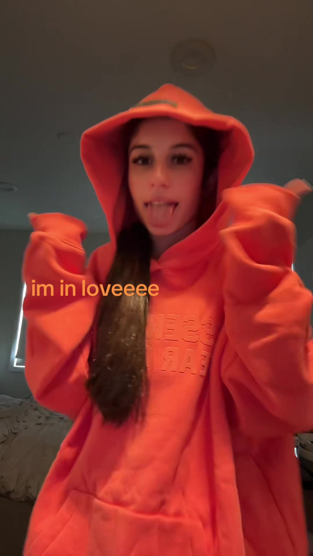 @®️