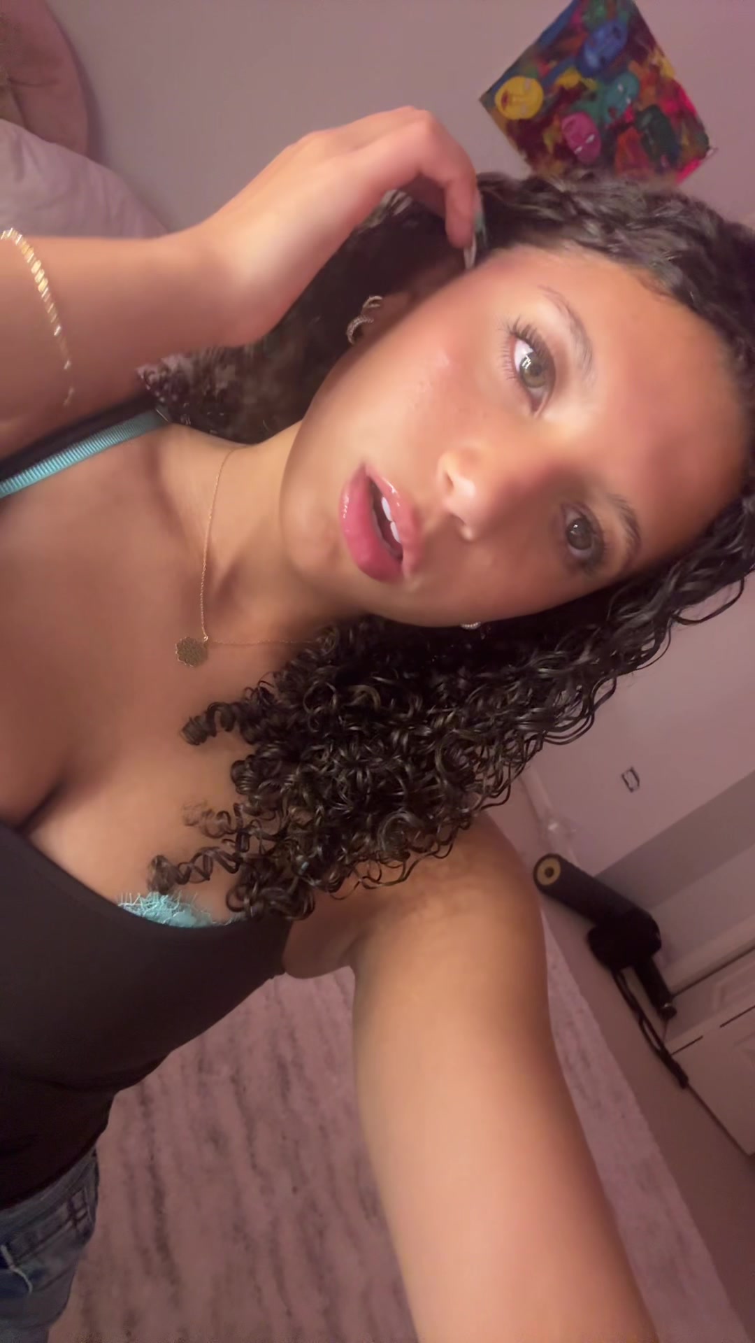 @Victoria✨🐚🛥️