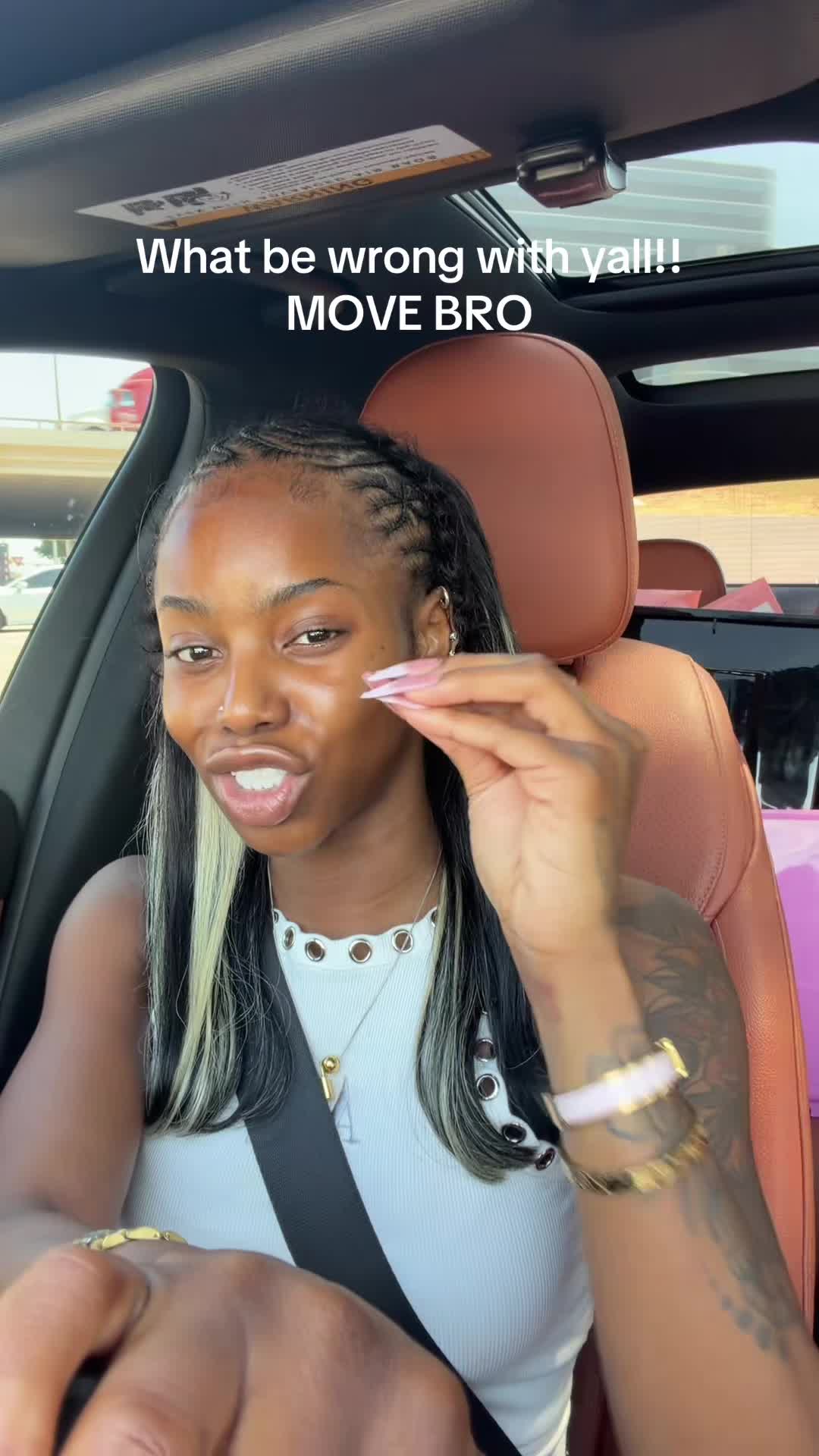 @_marvella___