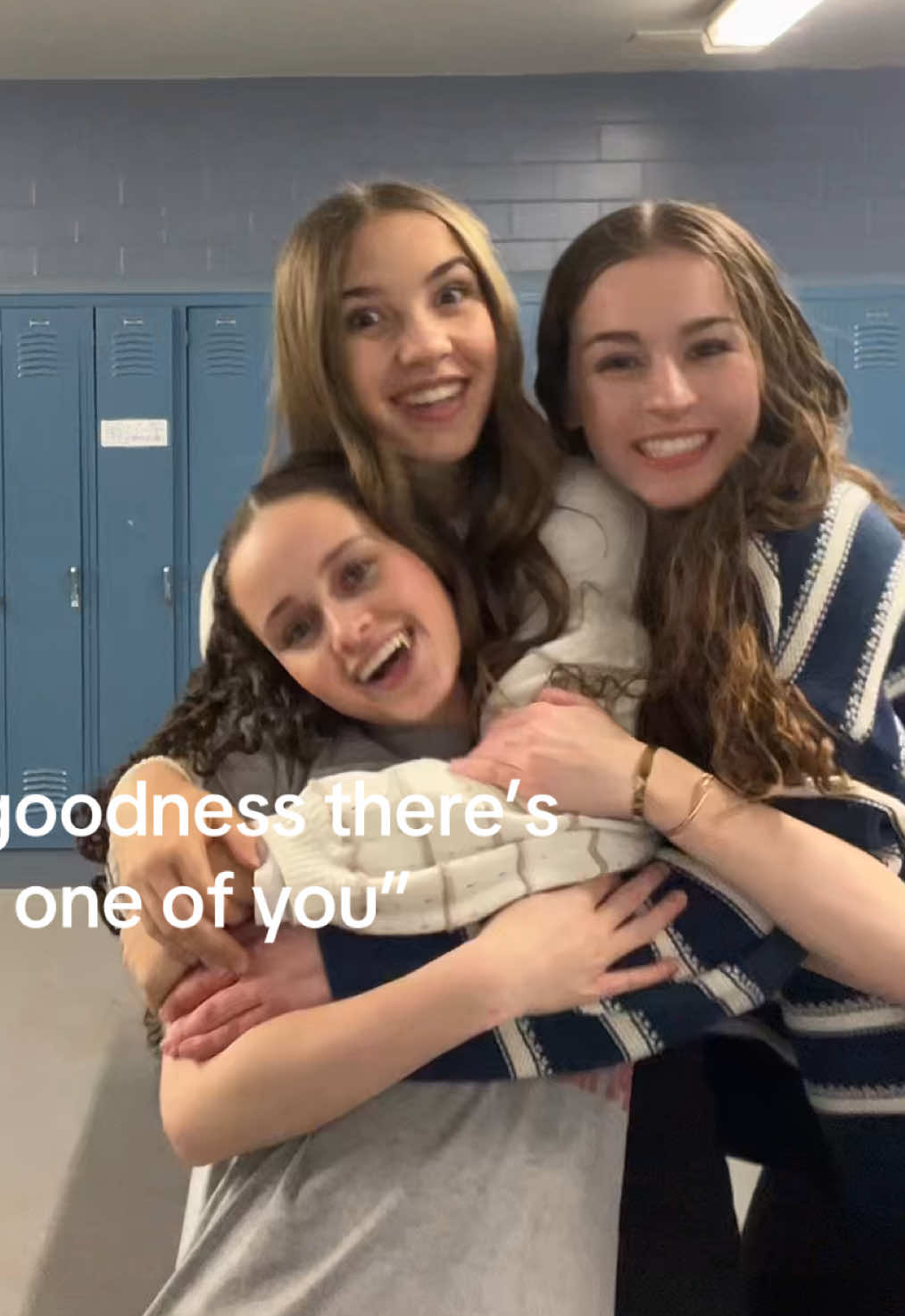 @Gray_and_Nay