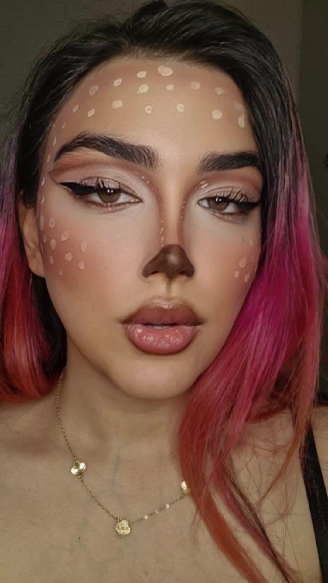 @Anaazin