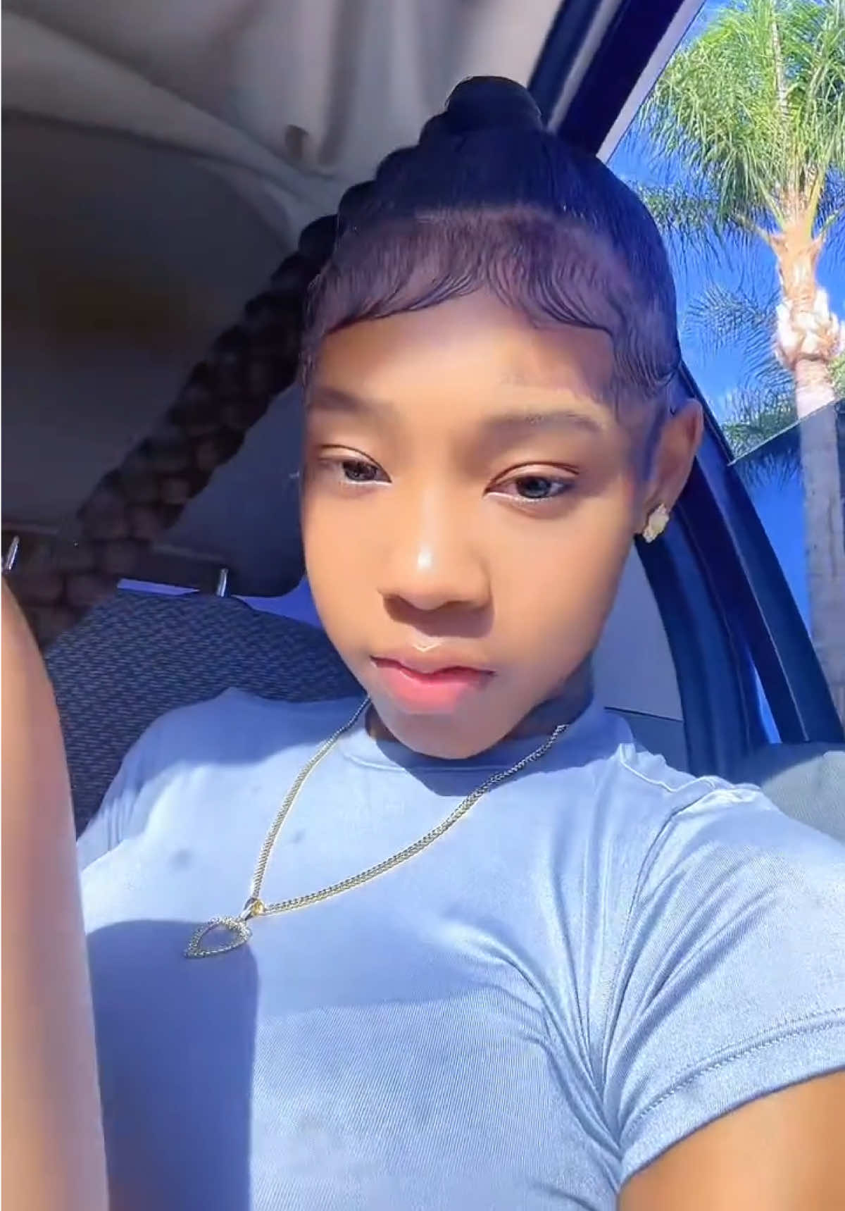 @novabeezyx