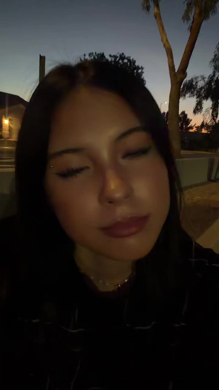 @ellahmayoh