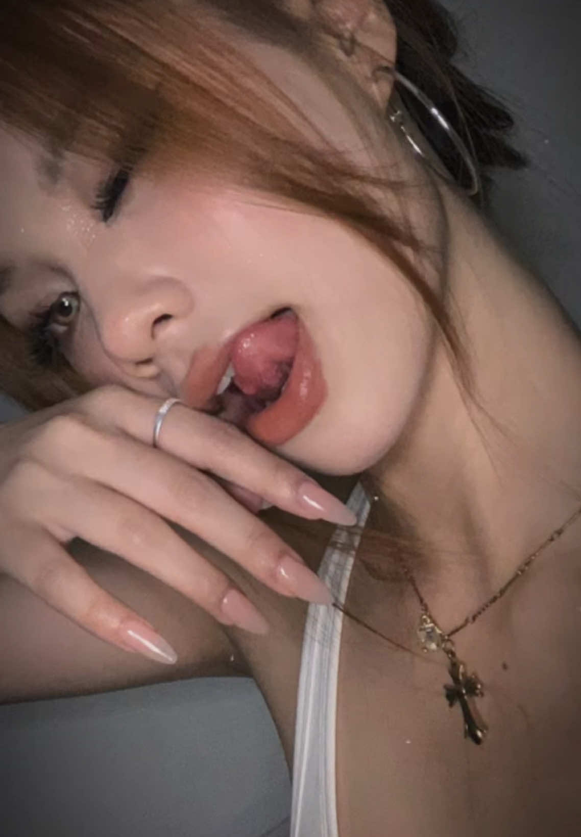 @gái việt gu tây