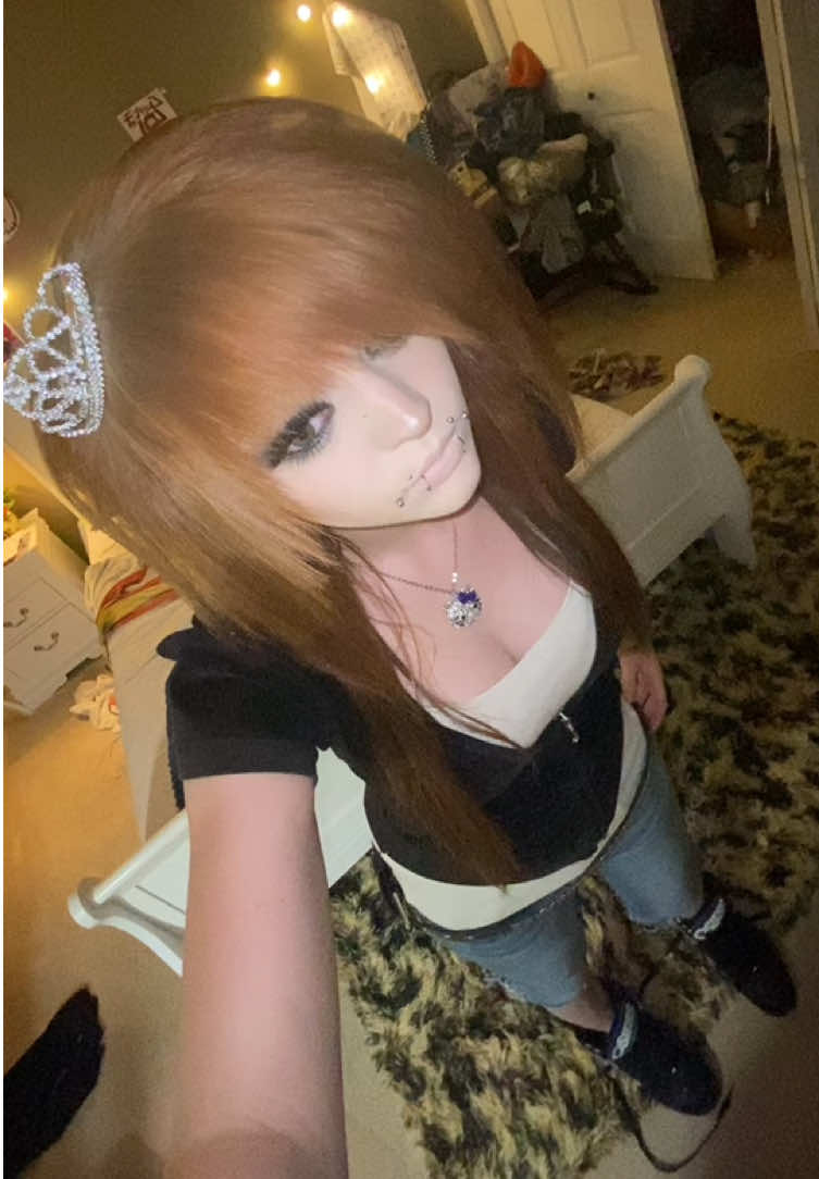 @▀▄▀▄▀▄izzy intoxicated▀▄▀▄▀▄