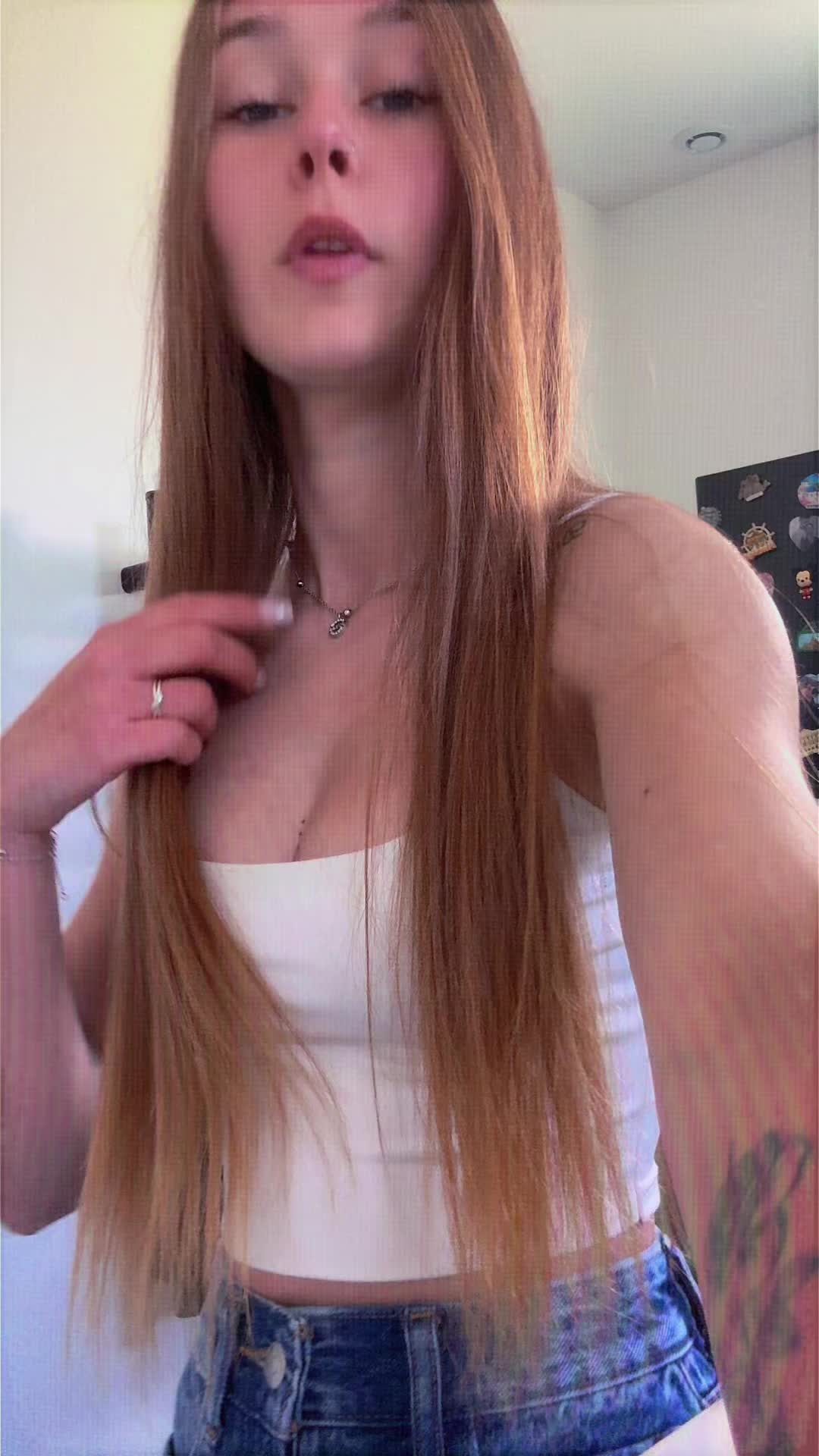 @𝐠𝐰𝐞𝐞🧸