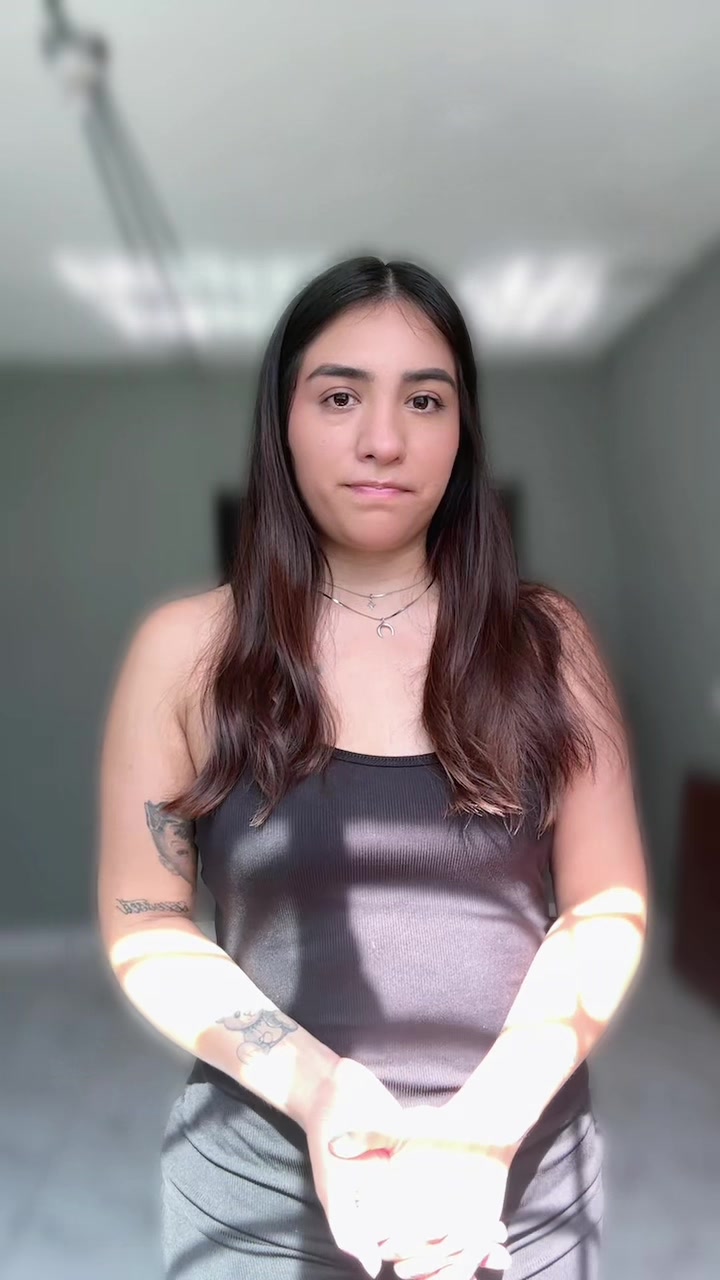 @Neomamoreno
