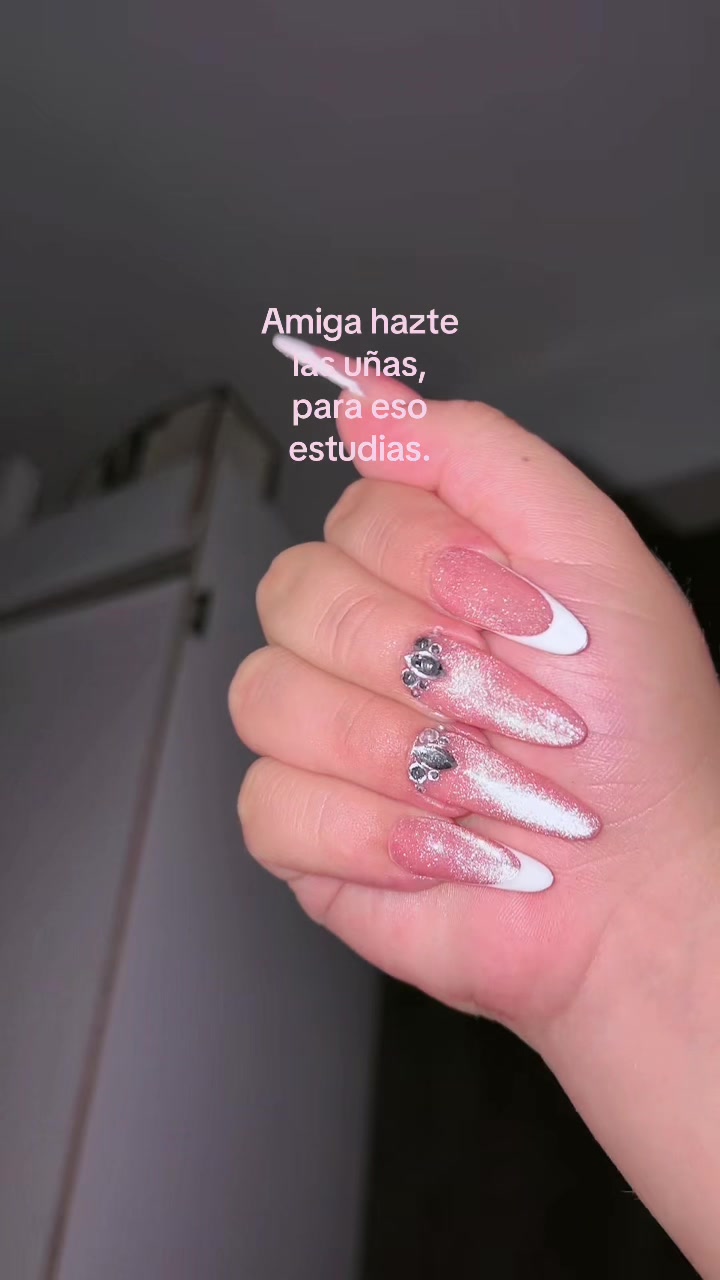 @Lyneth paz