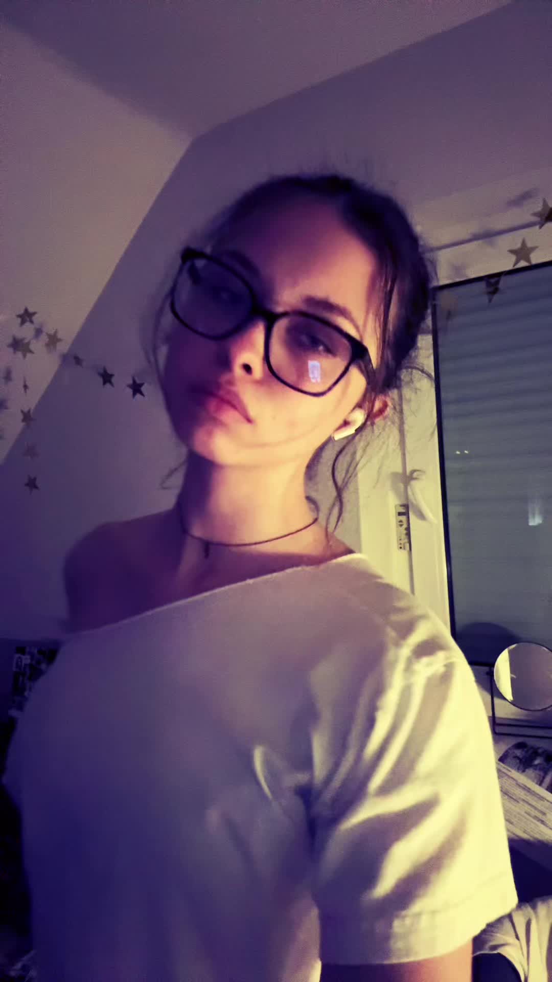 @Amelia🪽