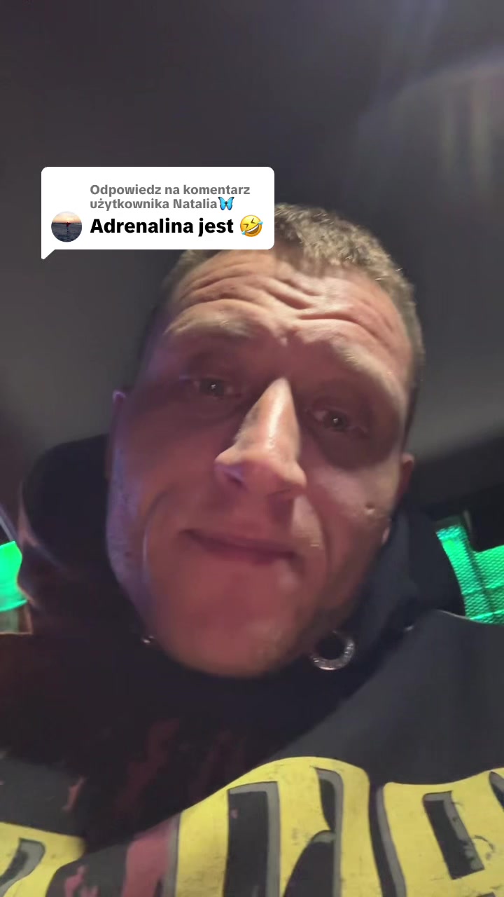 @ŁUKASZ ARTYSTA