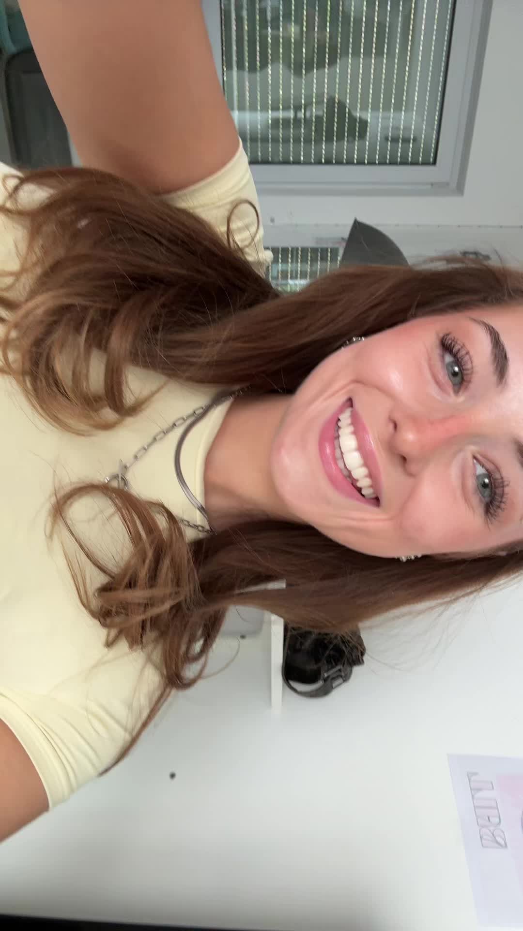 @annabella_abll