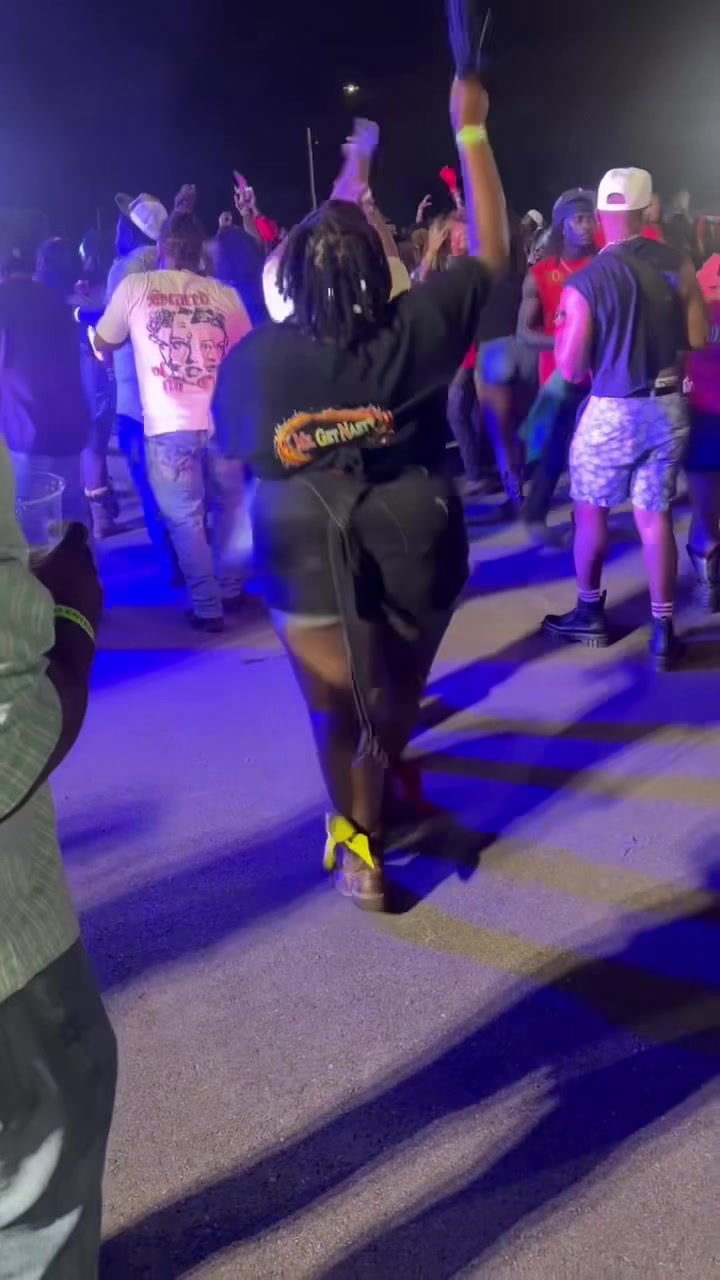 @Destini Davis