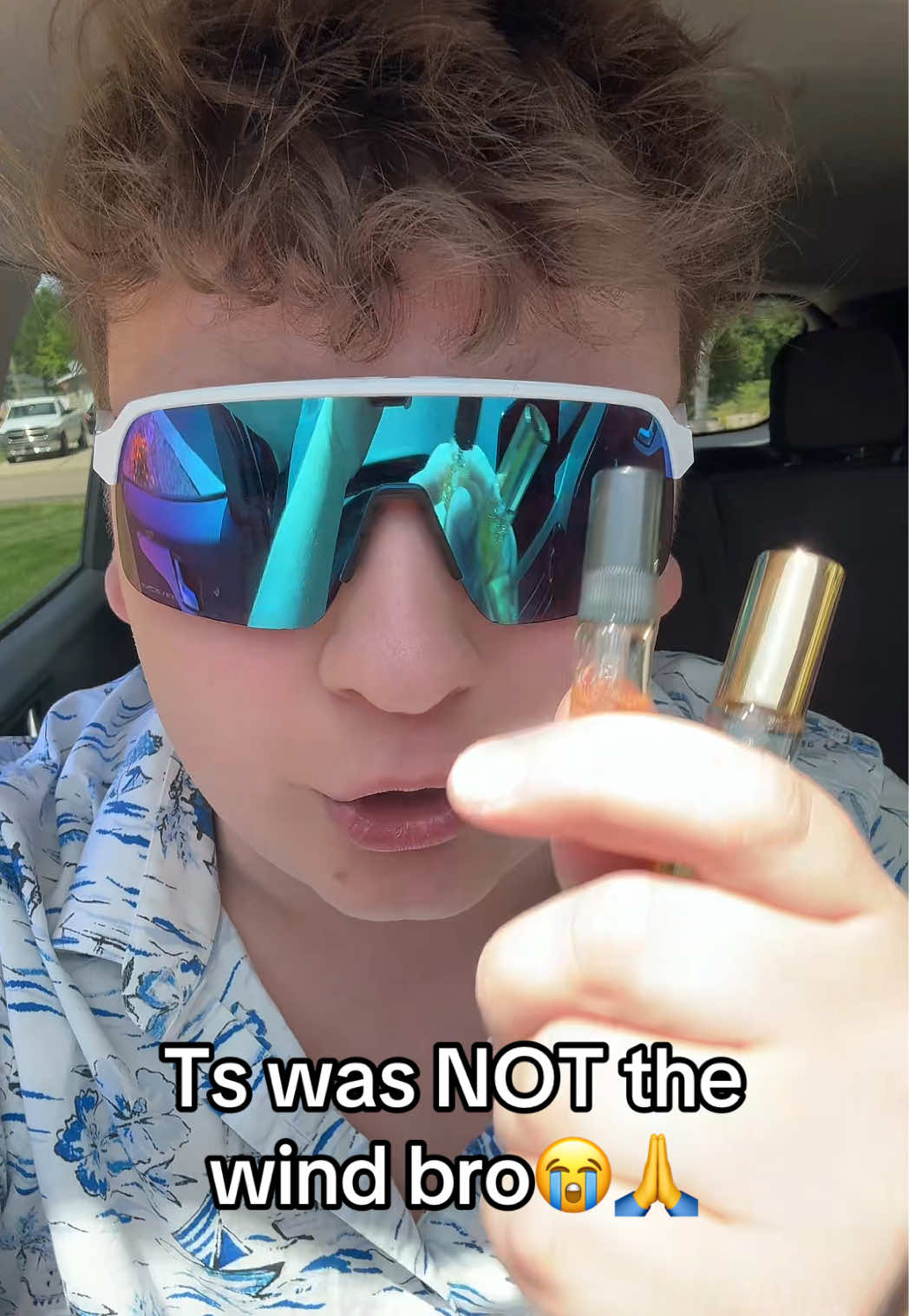 @ComedicScents