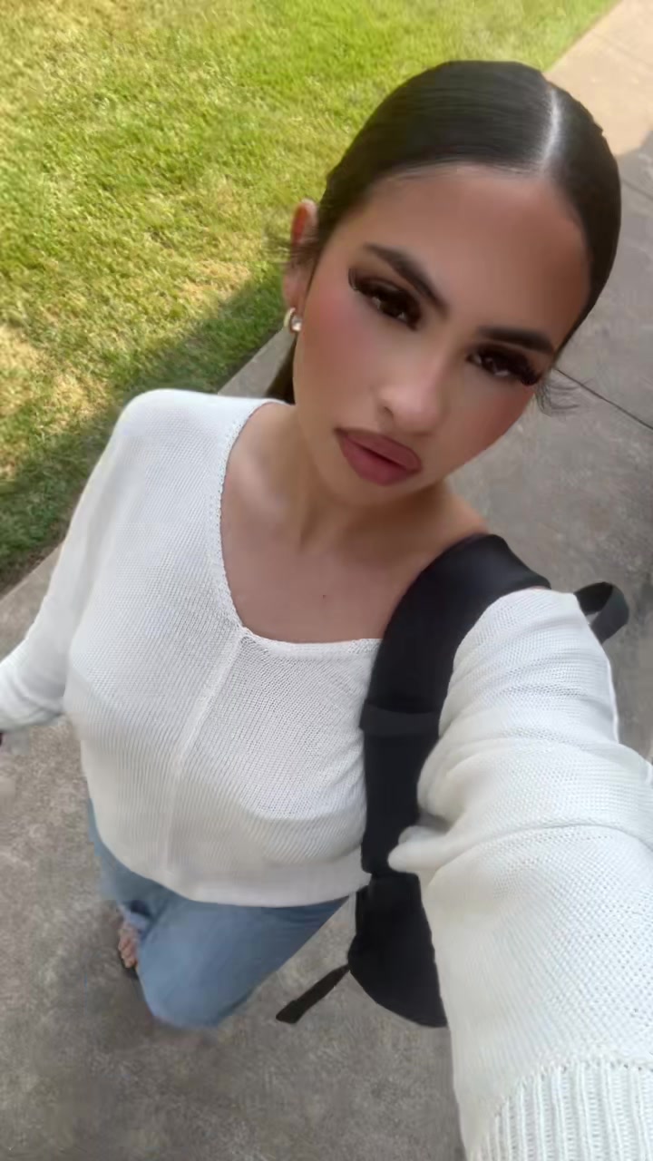 @𝘊𝘦𝘭𝘦𝘴𝘵𝘦
