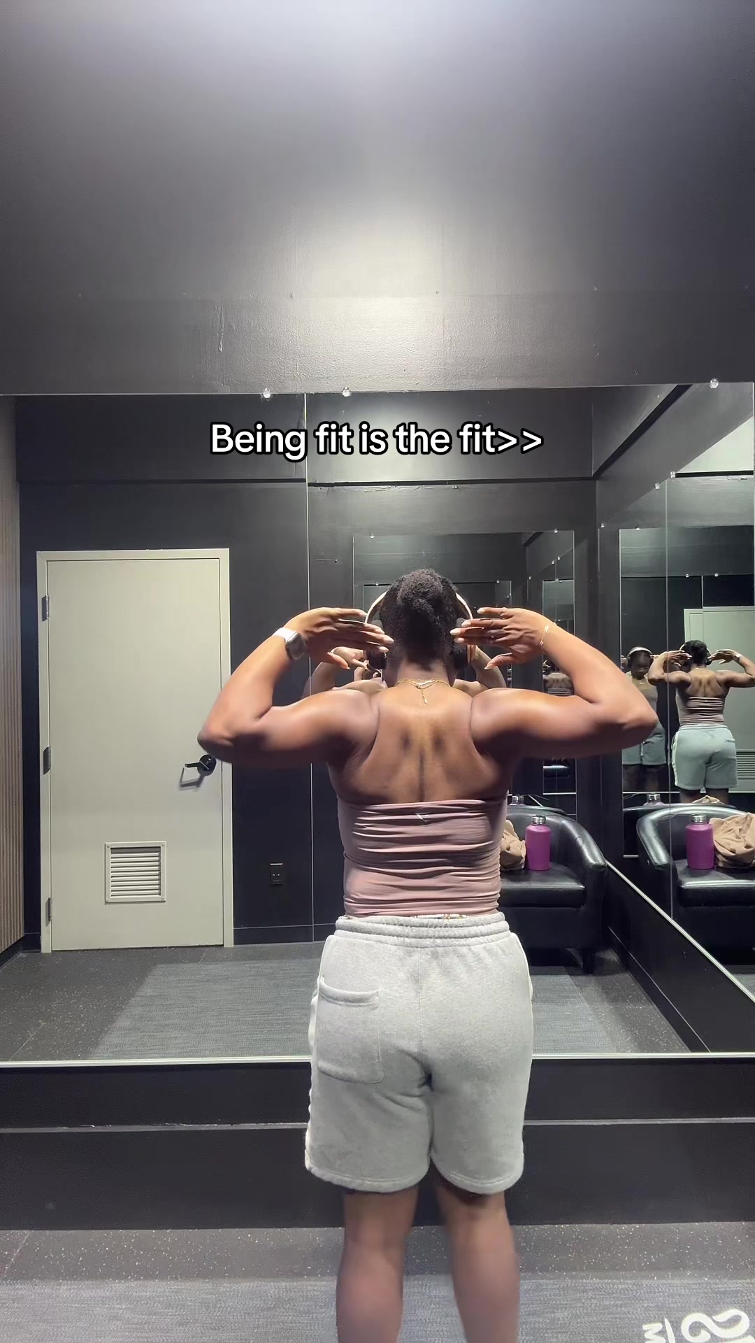 @Tee