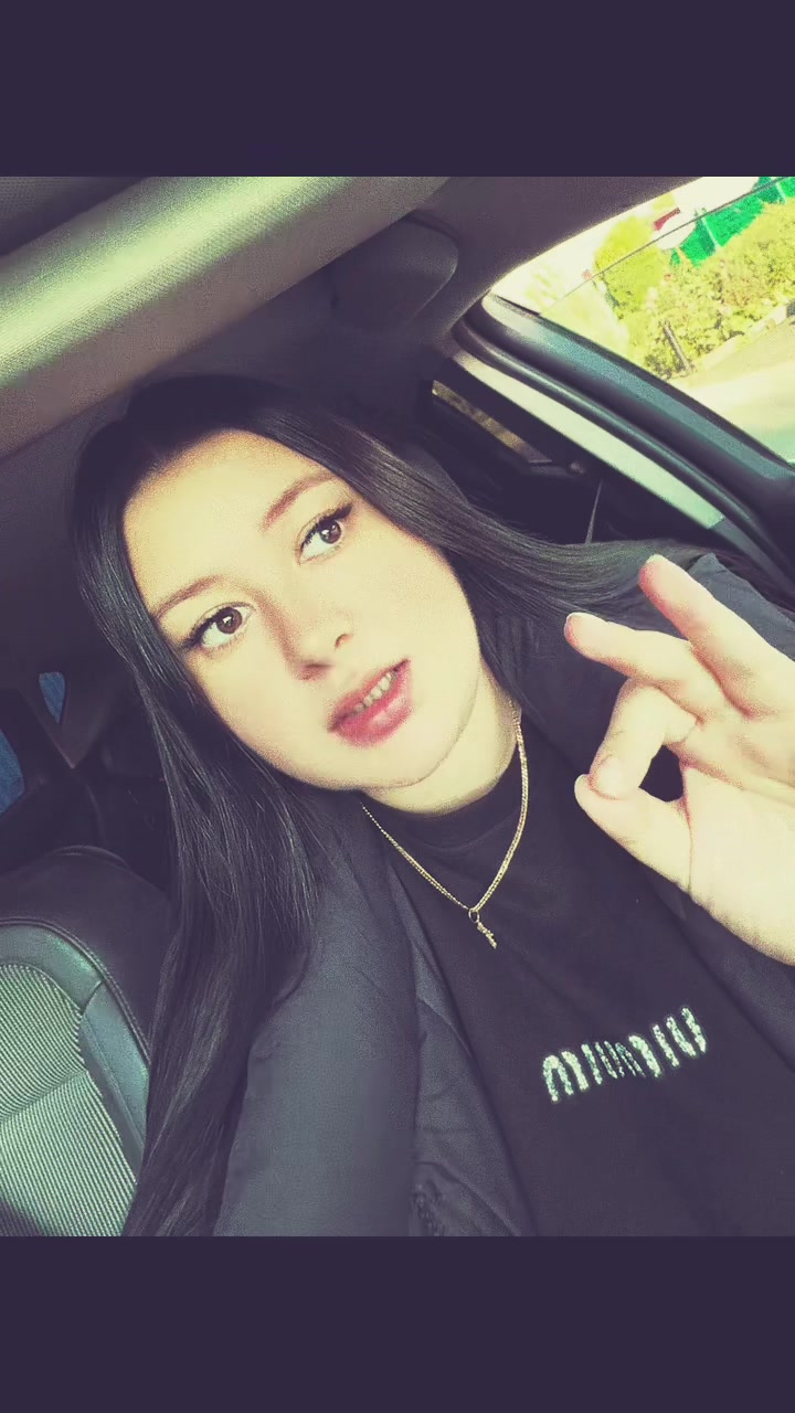 @🍒 𝐂 𝐇 𝐄 𝐑 𝐑 𝐘 🍒