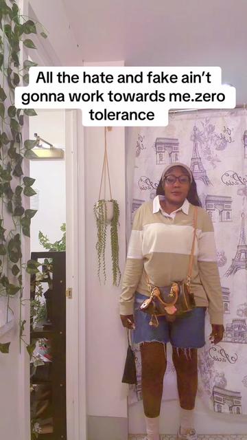@Sade/Dare to be different