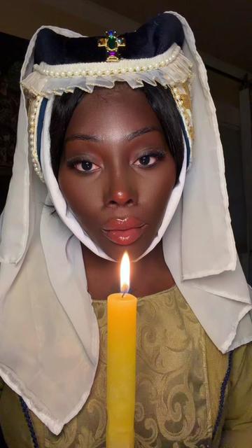 @Soulaani Seamstress