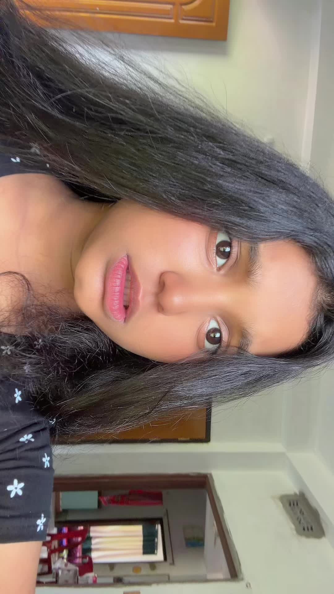 @Sara Vlogs