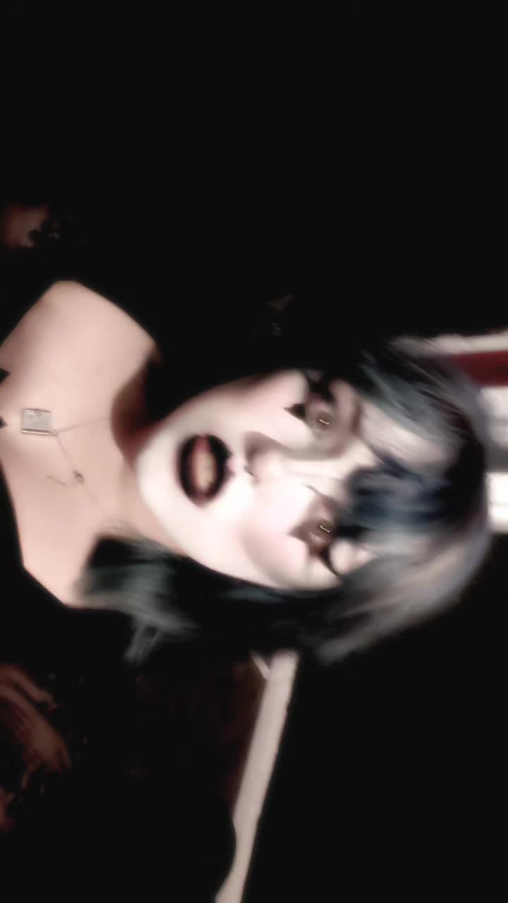 @𖤐🦇Imogen🦇𖤐