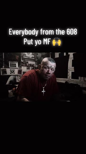 @WHYTEWOLFF