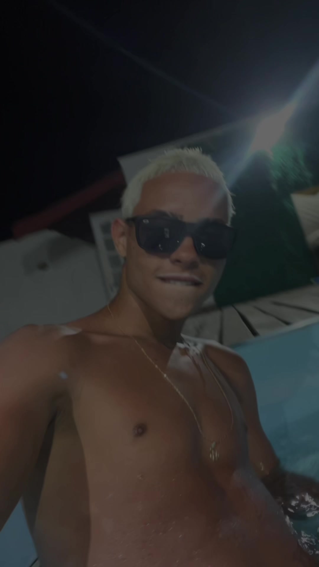 @Érre