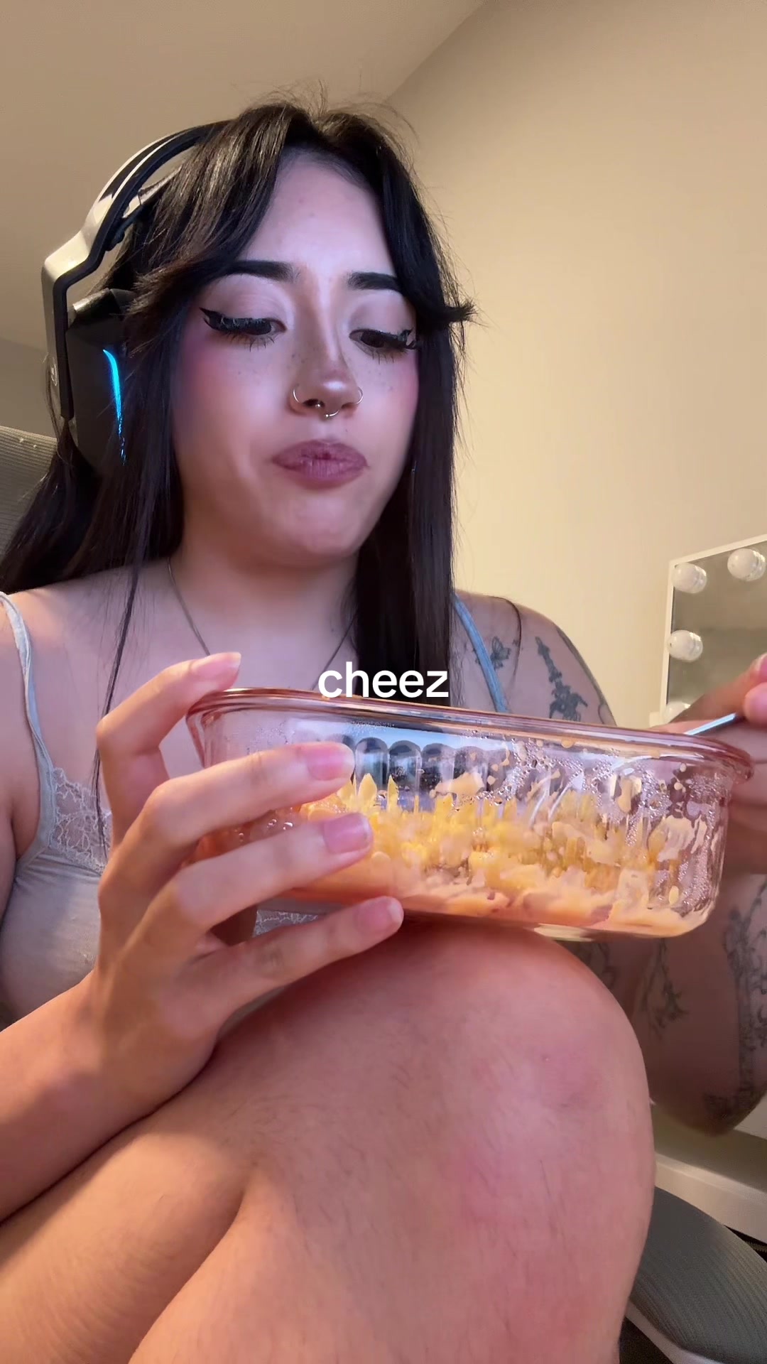 @shyshy
