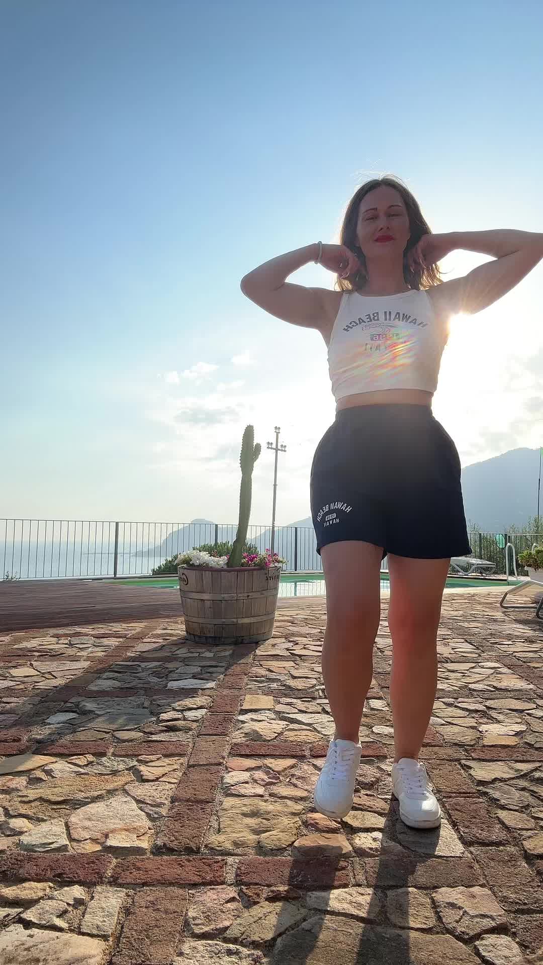 @joanna.lesley_