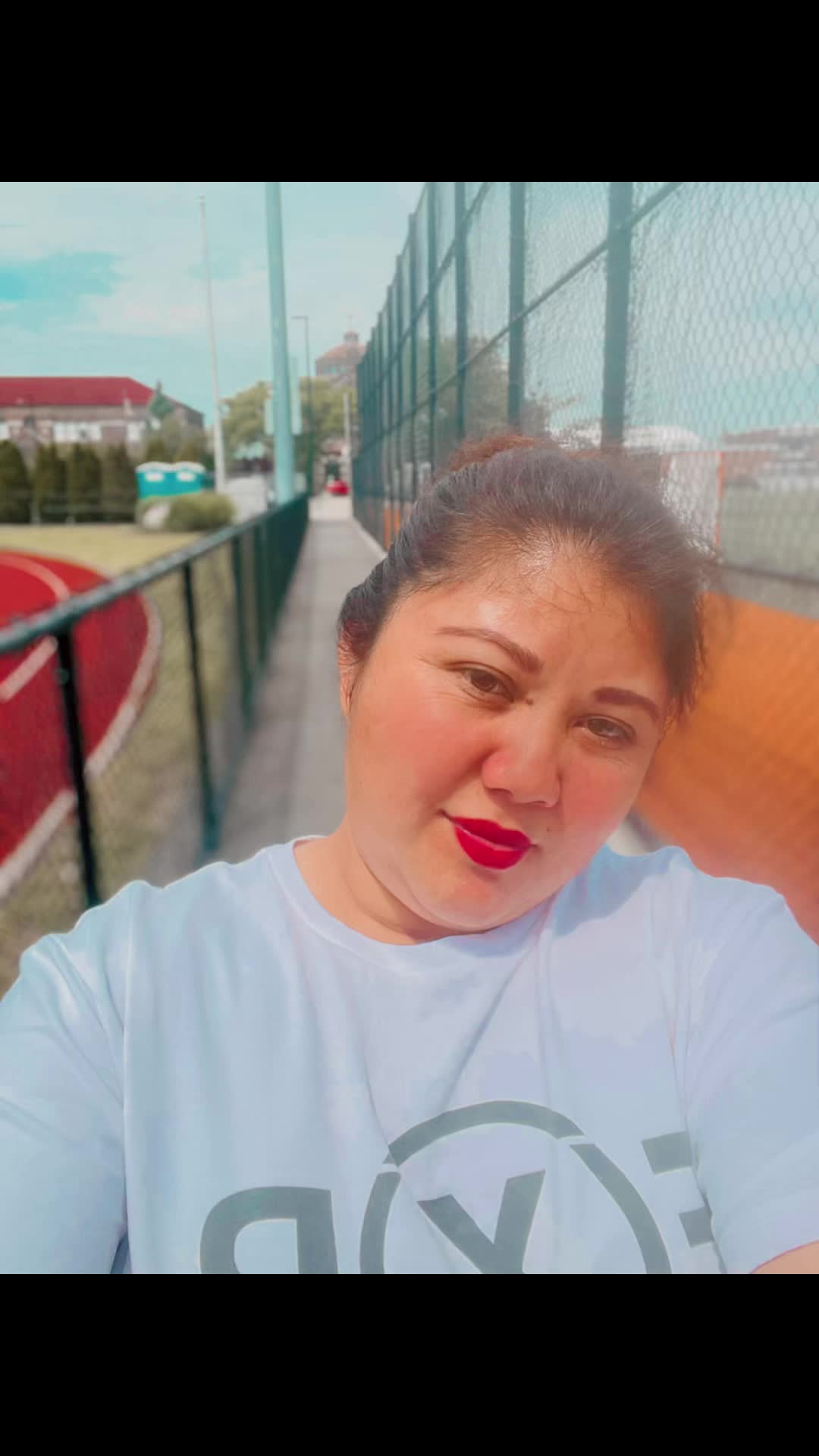 @lesly flores