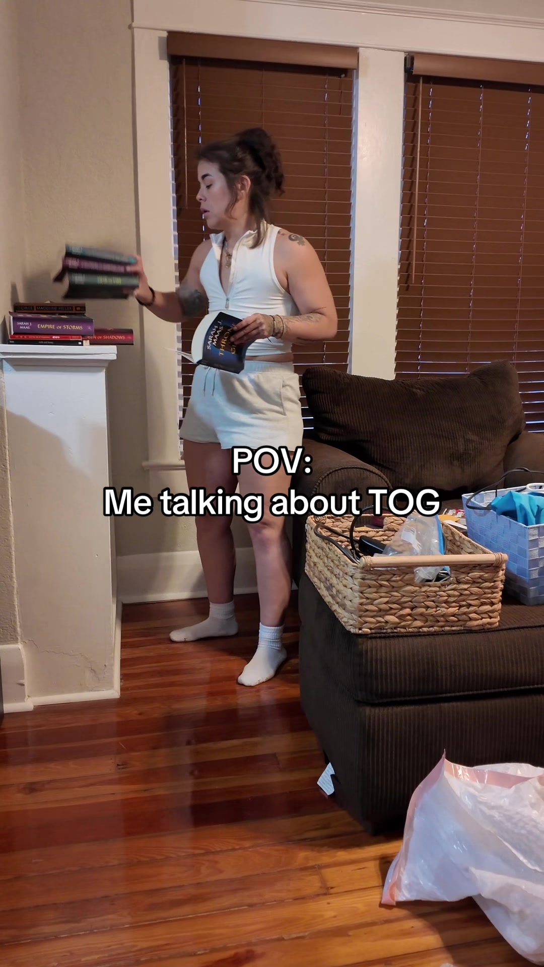 @Theebooblessbabe