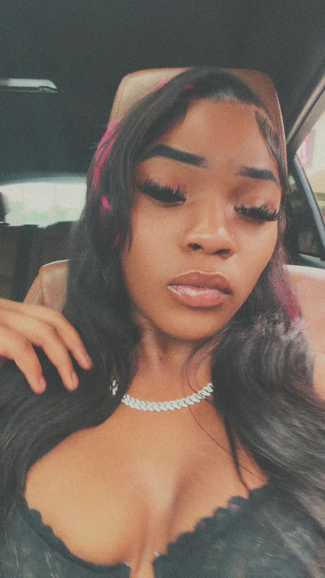 @𝐌𝐬.𝐠𝐫𝐢𝐬𝐞𝐥𝐝𝐚 💚