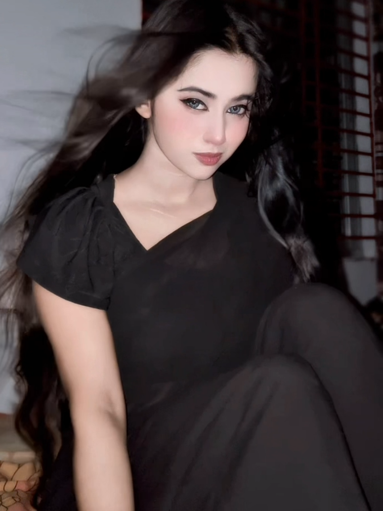 @𝄟⃝ 𝗦𝗮𝗿𝗮✮⃝ 𝗔𝗹𝗶 𝄟𝄟