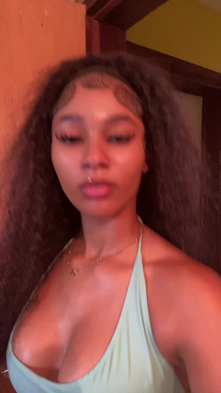 @deavianna