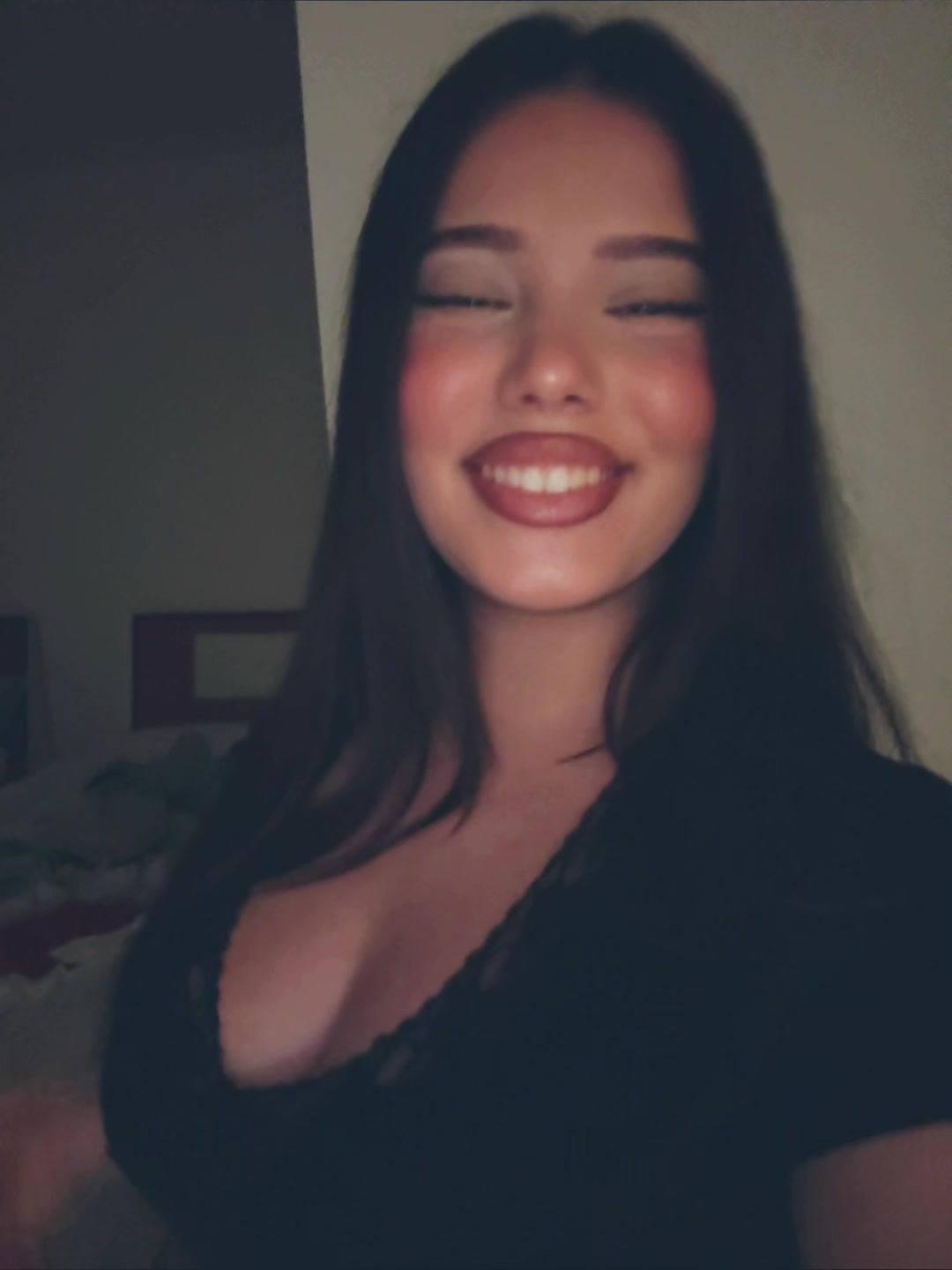@Edona🌙
