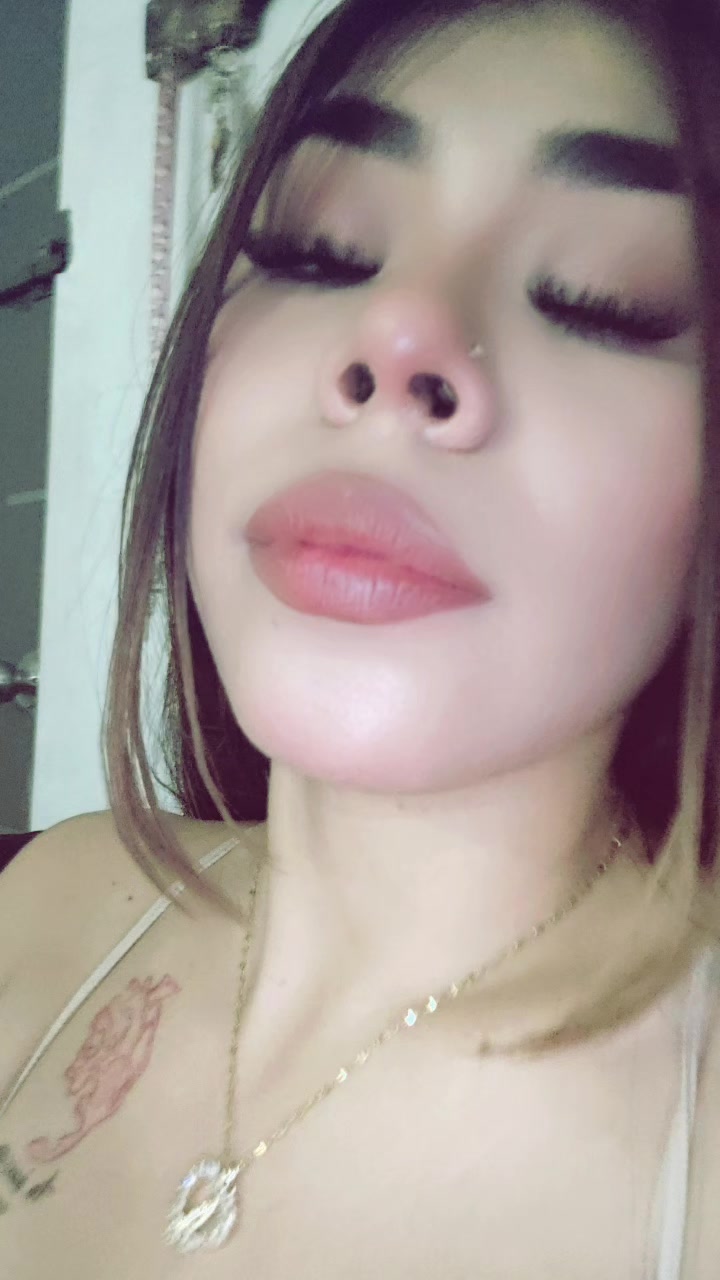 @Abigail R. R