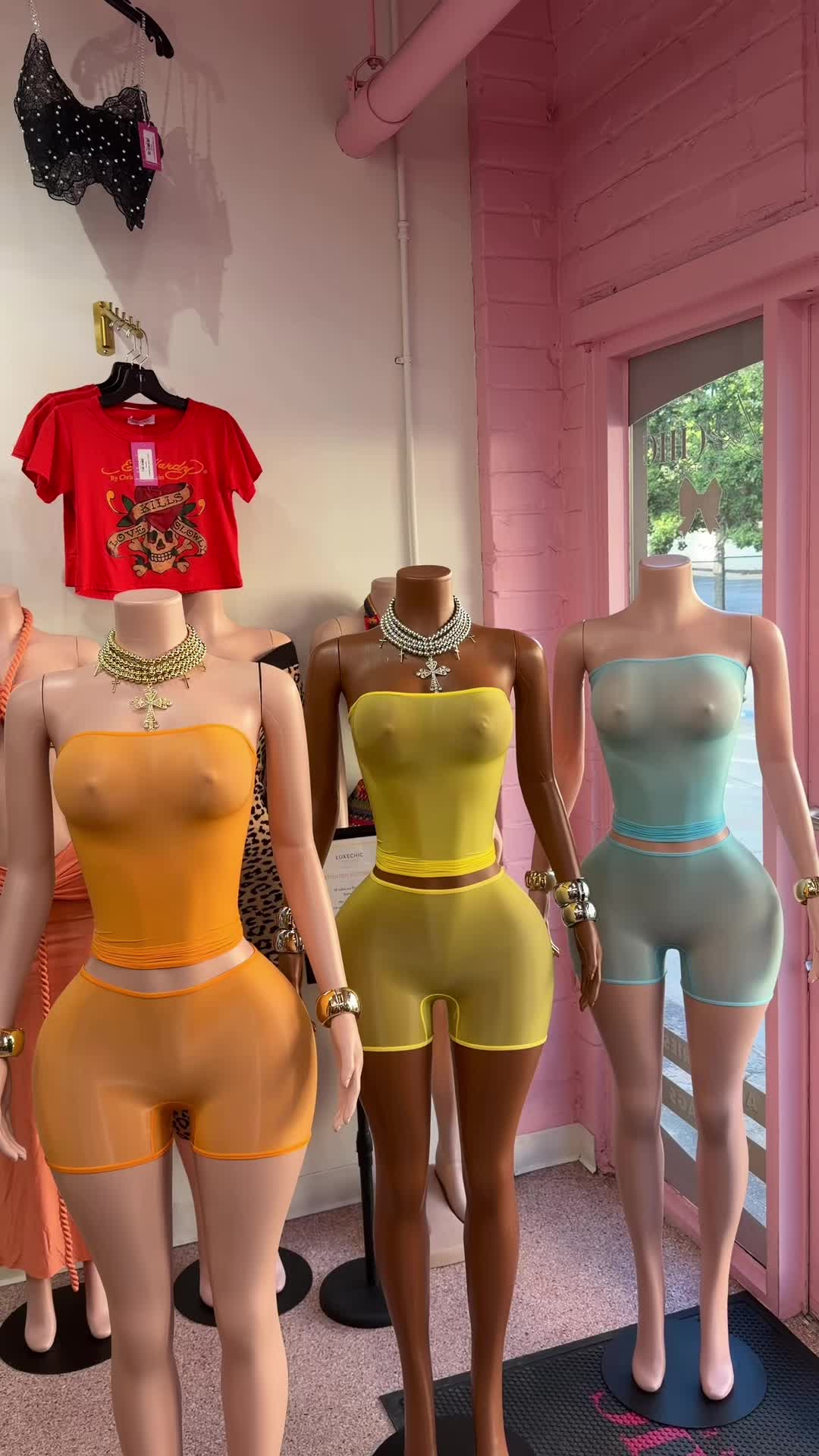 @Luxechic Couture Boutique