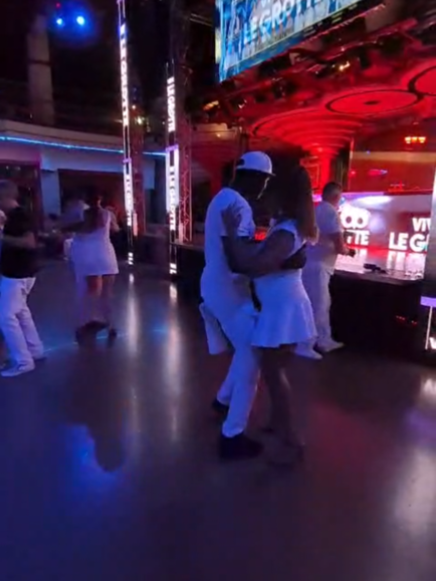 @Monia&Dance