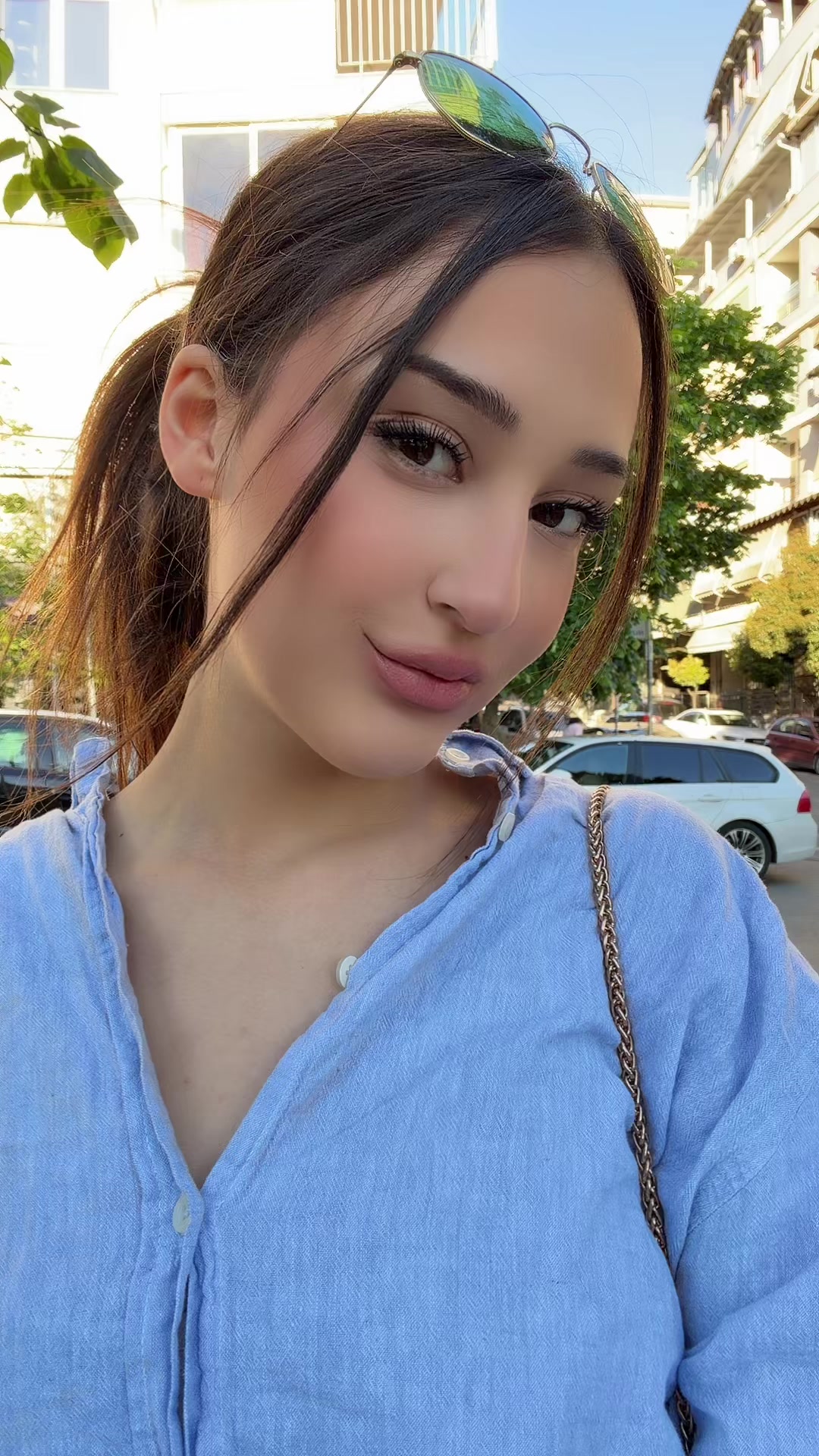 @xholinn