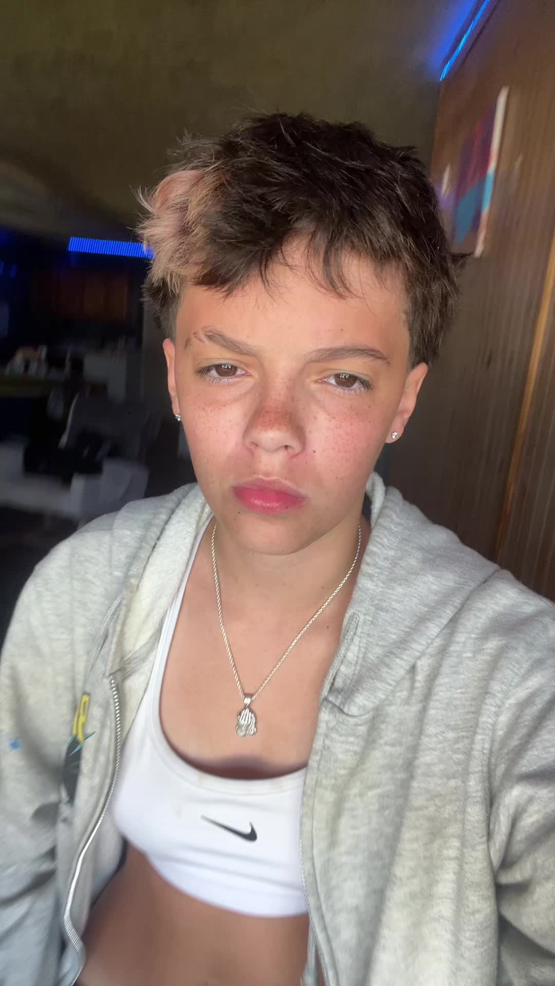 @katie🖤⭐️