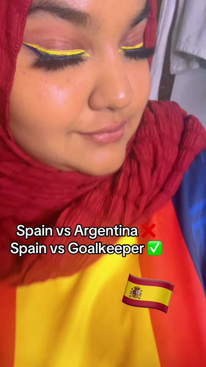 @🧕🏼