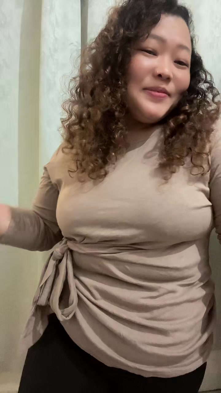 @Urmi❤️🇳🇵🫶