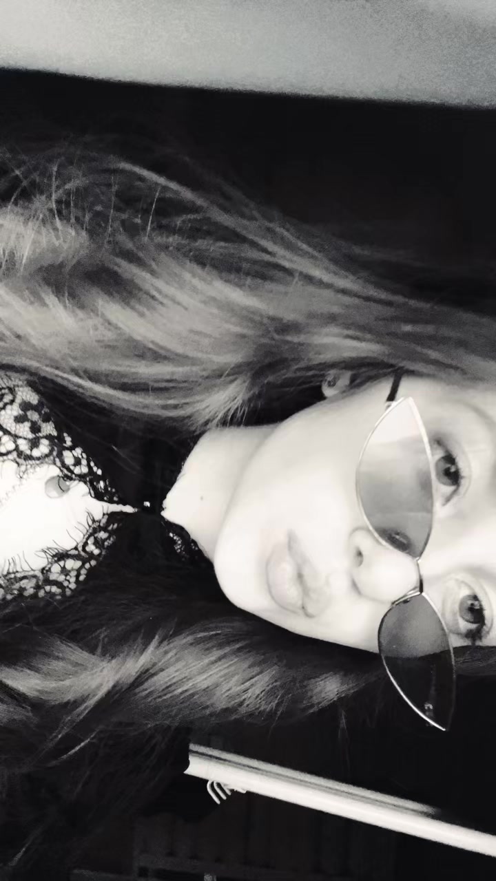 @😶&zwj;🌫️