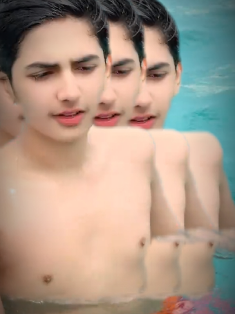 @Mian Faizee