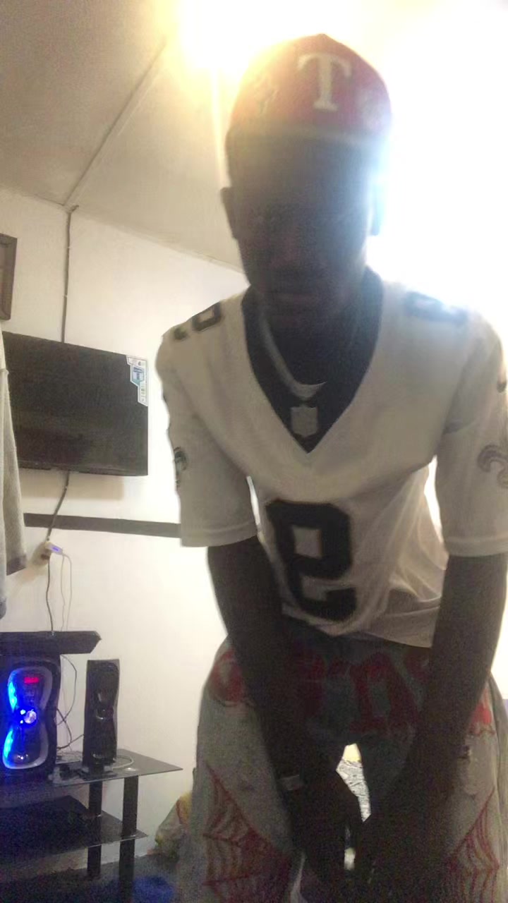 @🇬🇭Pl&uuml;gg B&ouml;wY🇱🇷