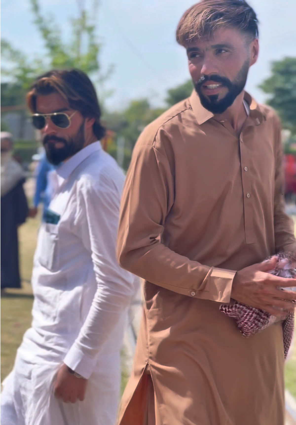 @Adnan_kHan5365 👑