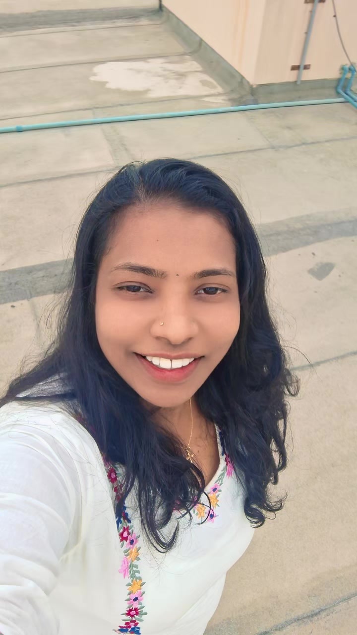 @anna mariya 🥰