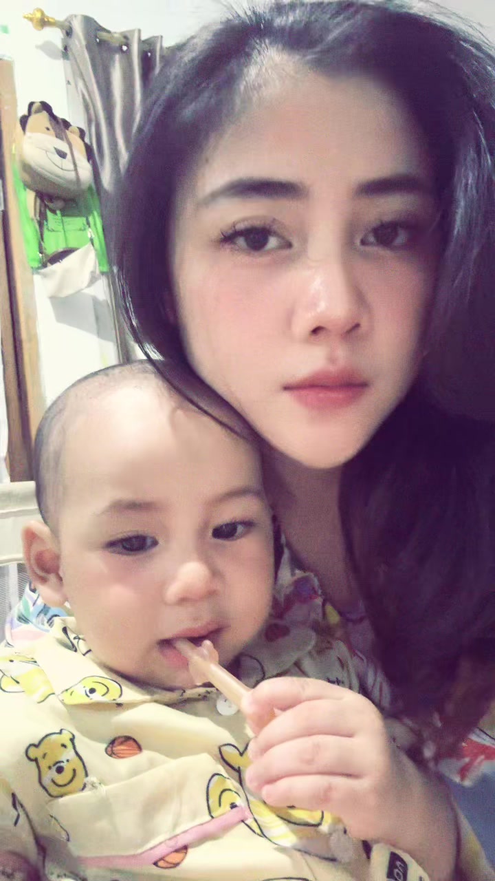 @Momkai